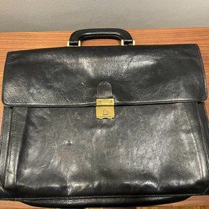 Vintage amiiet Mid Century Lockable Leather Attaché / Briefcase / Folio
